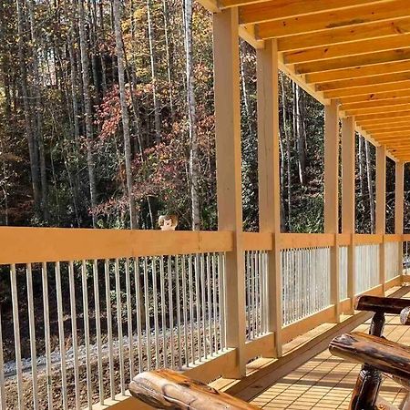 The Grand Tennessean Cabin- Four Bedroom Luxury Cabin In The Mountains بيدجن فورج المظهر الخارجي الصورة