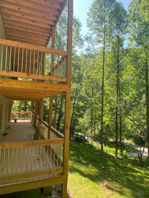 The Grand Tennessean Cabin- Four Bedroom Luxury Cabin In The Mountains بيدجن فورج المظهر الخارجي الصورة
