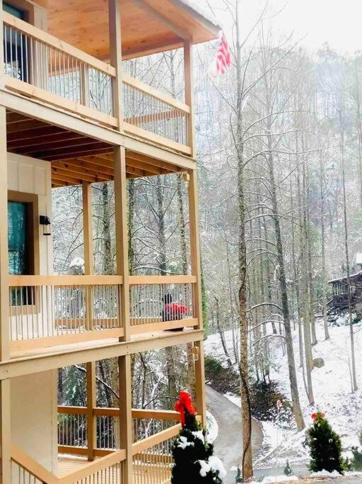The Grand Tennessean Cabin- Four Bedroom Luxury Cabin In The Mountains بيدجن فورج المظهر الخارجي الصورة