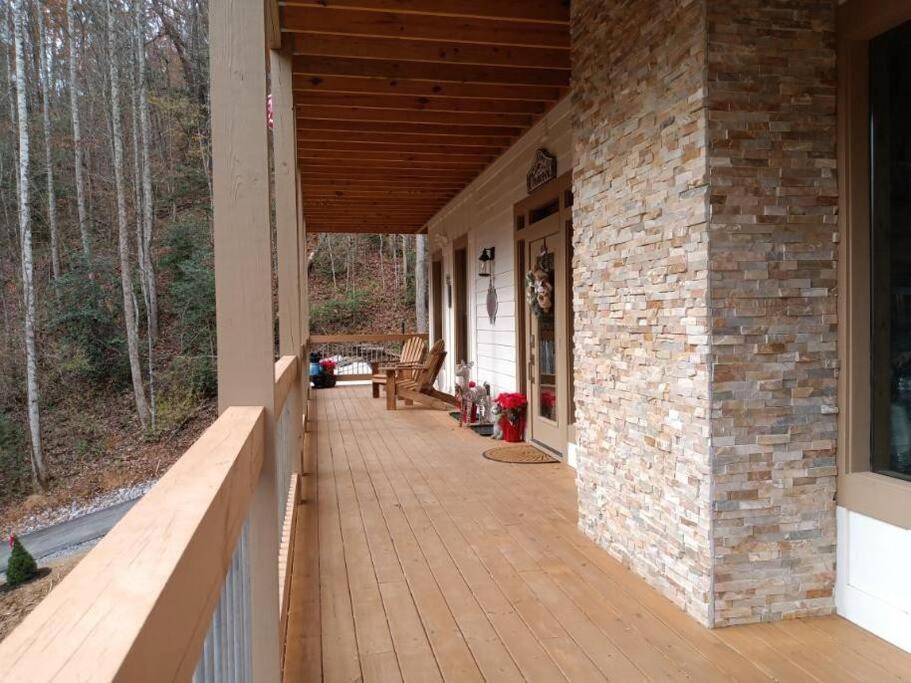 The Grand Tennessean Cabin- Four Bedroom Luxury Cabin In The Mountains بيدجن فورج المظهر الخارجي الصورة
