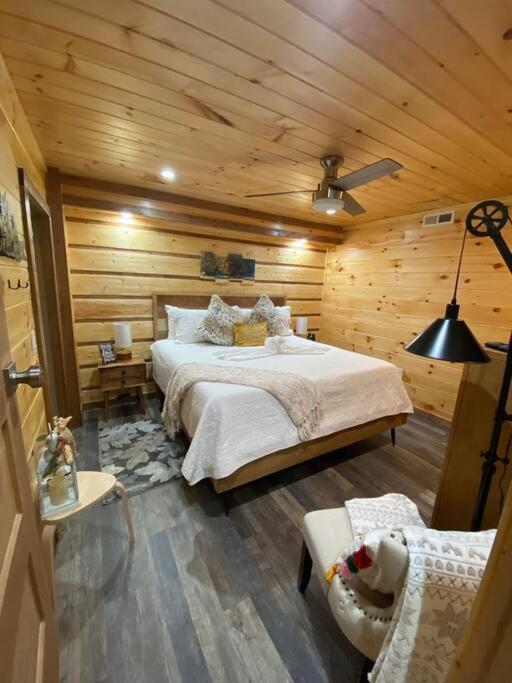 The Grand Tennessean Cabin- Four Bedroom Luxury Cabin In The Mountains بيدجن فورج المظهر الخارجي الصورة